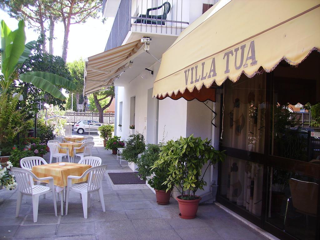 Hotel Villa Tua Riccione Bagian luar foto